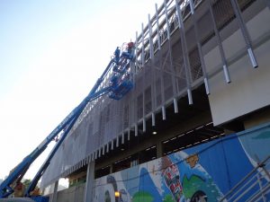 work in progress facciata lamiera stirata Fratelli Mariani Stazione Maracanã